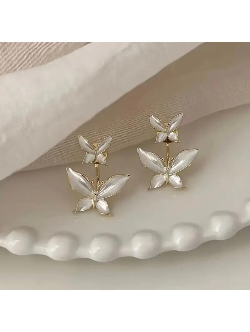 New - Exquisite Double Butterfly Earring Set